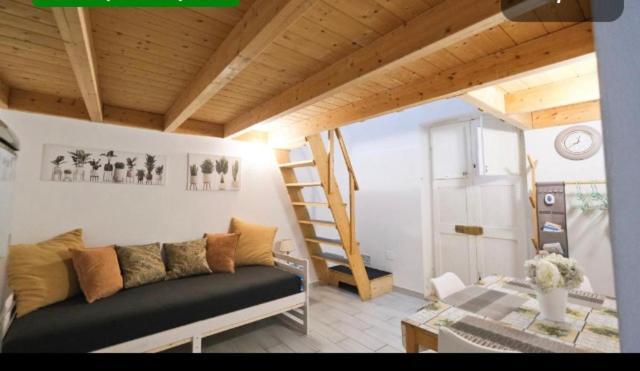 Apartamento Monolocale Porta Napoli Bríndisi Exterior foto